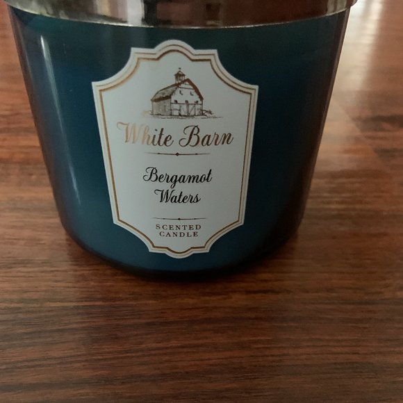 B&BW Bergamot Waters 3-wick Candle {NWT} - Picture 1 of 4